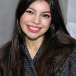 Alex Aster biography photo