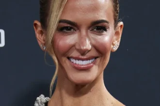 Jena Sims biography photo